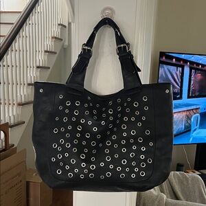 Extra Large V Couture by Kooba Vegan  Leather  black Shoulderbsg